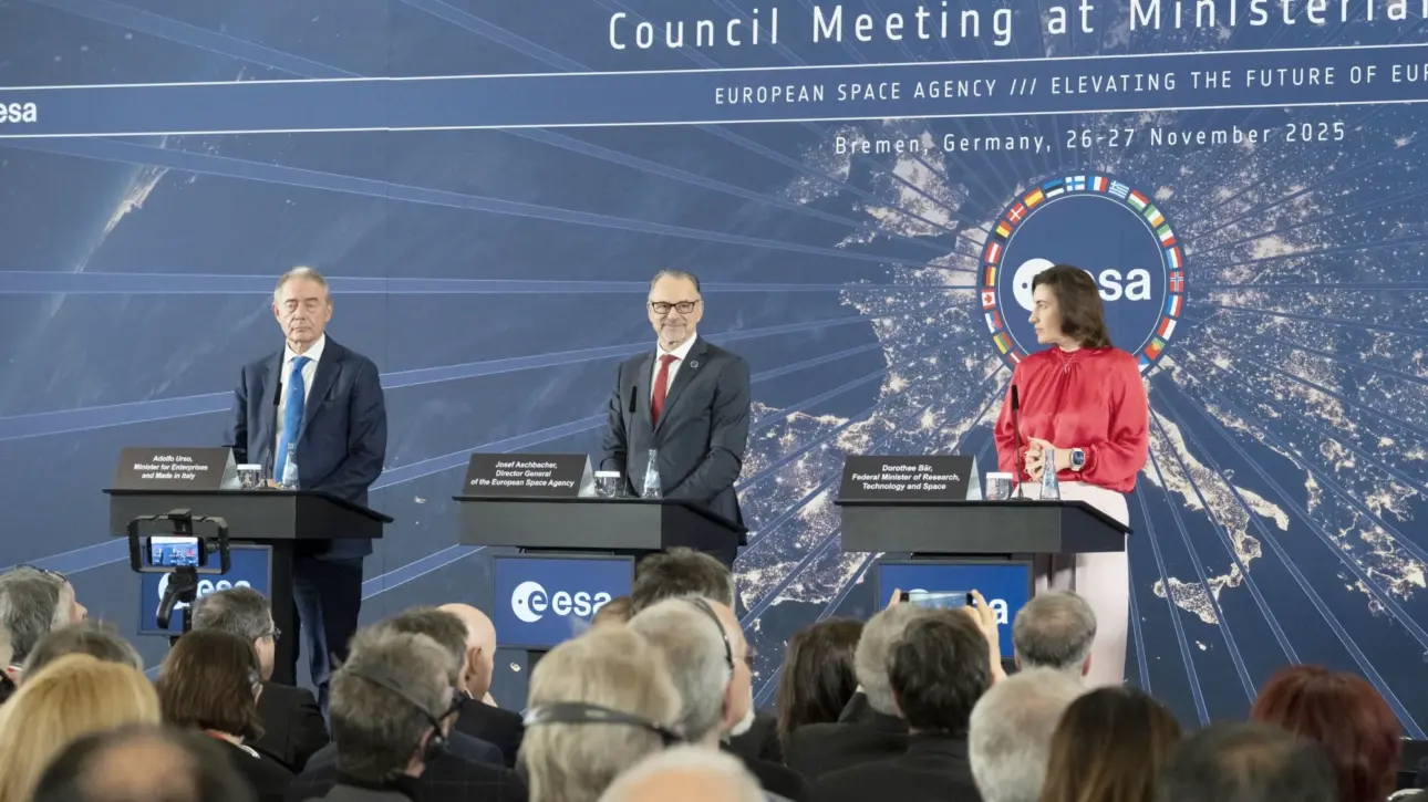 Aschbacher, Urso and Bar at the ESA's Ministerial